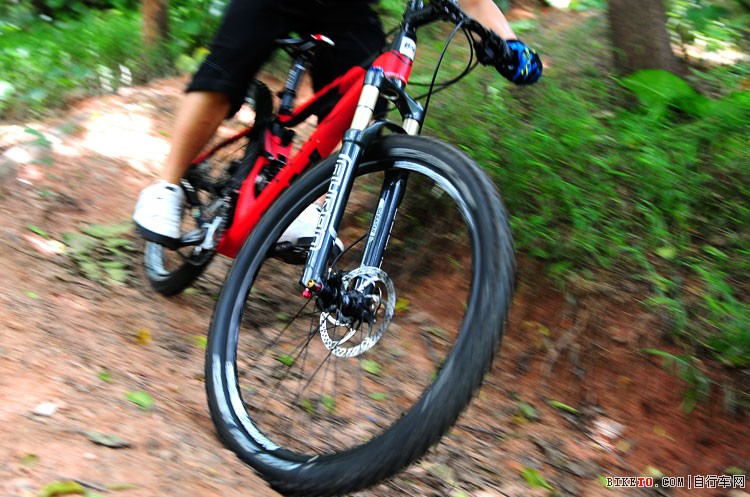 SR SUNTOUR AURON 650B让你拥有越来越快的能力