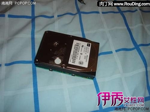 废旧硬盘改造DIY_硬盘创意手工制作_硬盘盘片材质