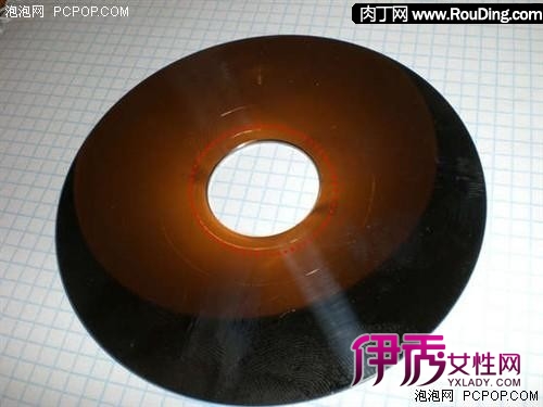 废旧硬盘改造DIY_硬盘盘片材质_硬盘创意手工制作