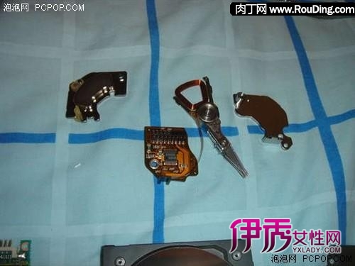 硬盘创意手工制作_废旧硬盘改造DIY_硬盘盘片材质