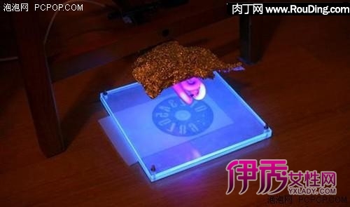 废旧硬盘改造DIY_硬盘创意手工制作_硬盘盘片材质