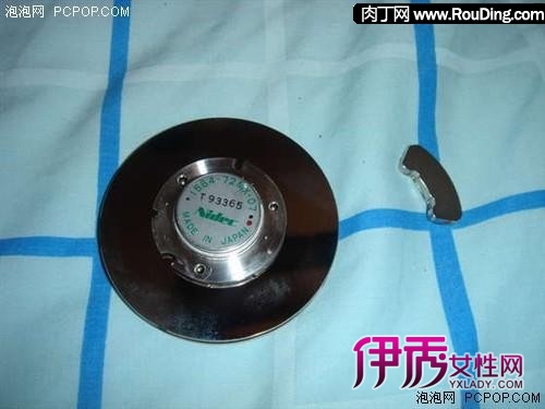 硬盘创意手工制作_硬盘盘片材质_废旧硬盘改造DIY