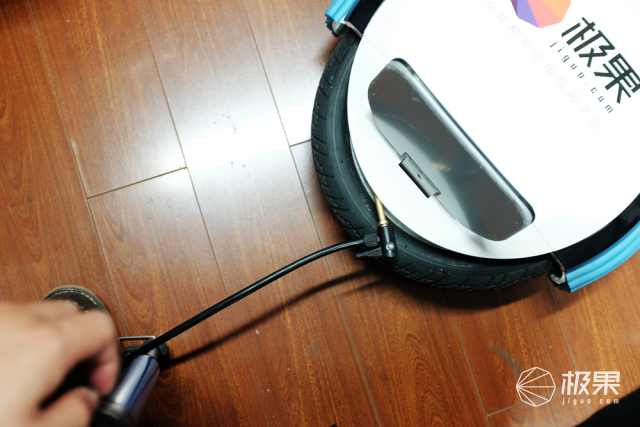 智能平衡车品牌_单轮平衡车使用体验_Ninebot One A1 平衡车