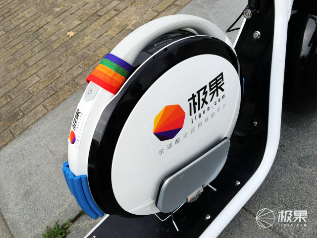 单轮平衡车使用体验_智能平衡车品牌_Ninebot One A1 平衡车