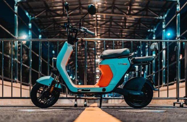 智能平衡车品牌_智能电动车小牛九号对比_小牛电动车与九号电动车哪个更好