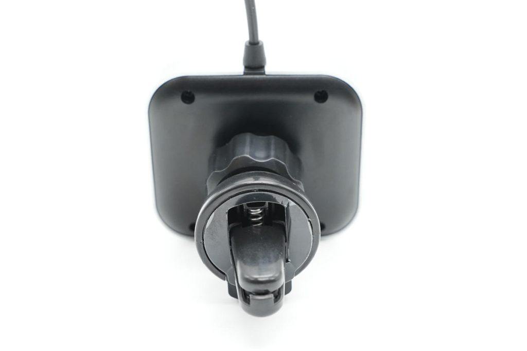 机乐堂车载蓝牙发射器拆解_机乐堂带线款多端口车载蓝牙发射器_智能蓝牙gps定位车充