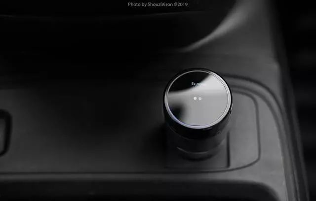 智能蓝牙gps定位车充_智能手势控制蓝牙快充_车内多设备快充解决方案