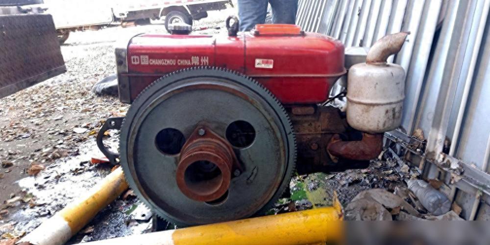 单缸柴油机飞轮为什么大_柴油机飞轮的作用物理_单缸柴油机飞轮作用