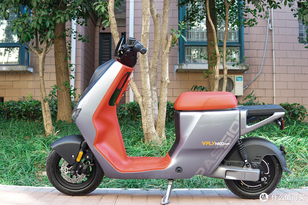 博世电机和雅迪电机哪个好_新国标电动车参数对比_绿源K5电动车选购