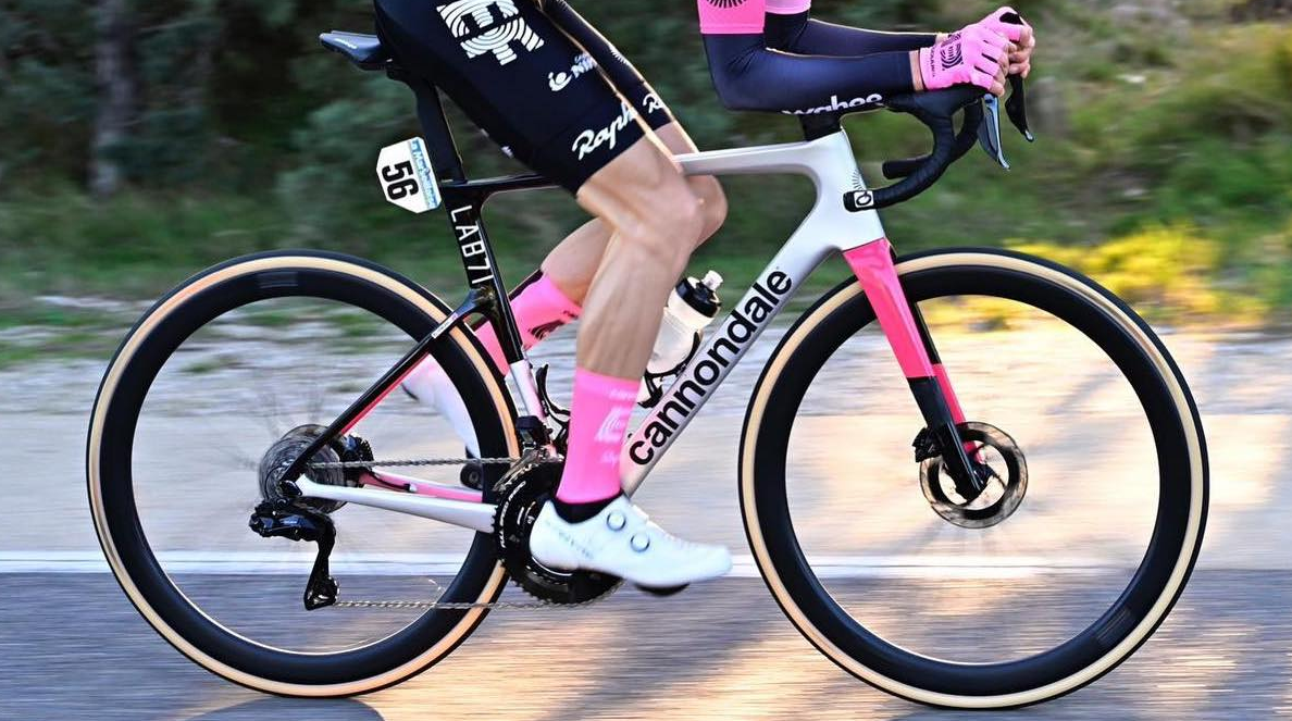 星空体育app下载入口 专注性能   Cannondale LAB71全新旗舰系列发布