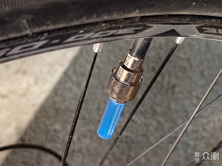 自由骑行来记录新手第一款变速自行车的细节_新浪众测