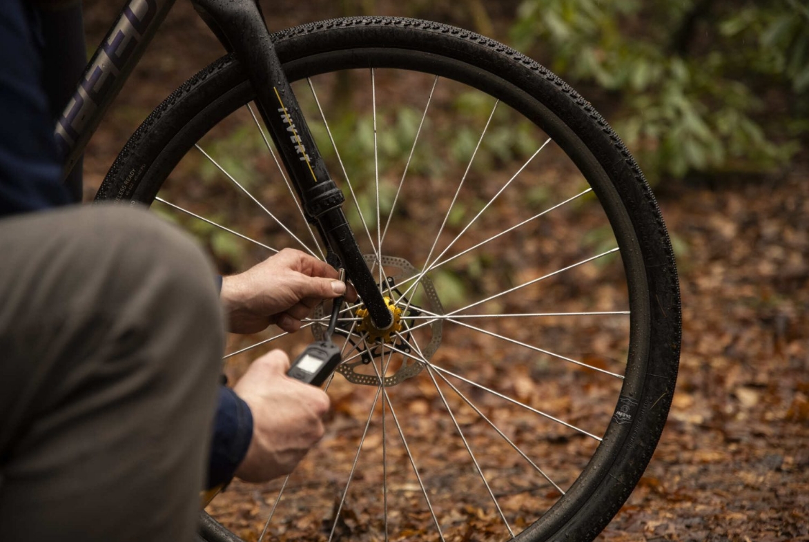 双行程可选 Cane Creek全新Invert砾石倒冲前叉