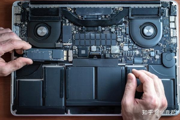 固态硬盘类型区别_硬盘中有多张盘片_固态硬盘选购攻略