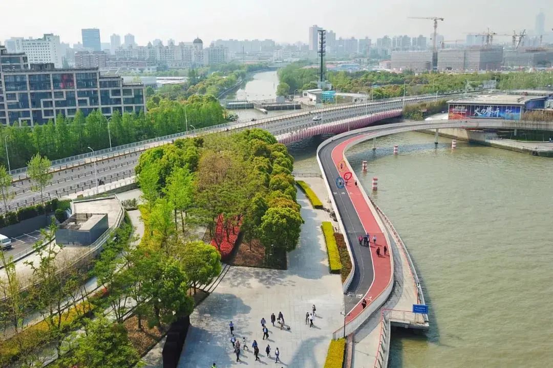 上海浦东滨江骑行路线_上海公路自行车店_上海松江欢乐骑行线