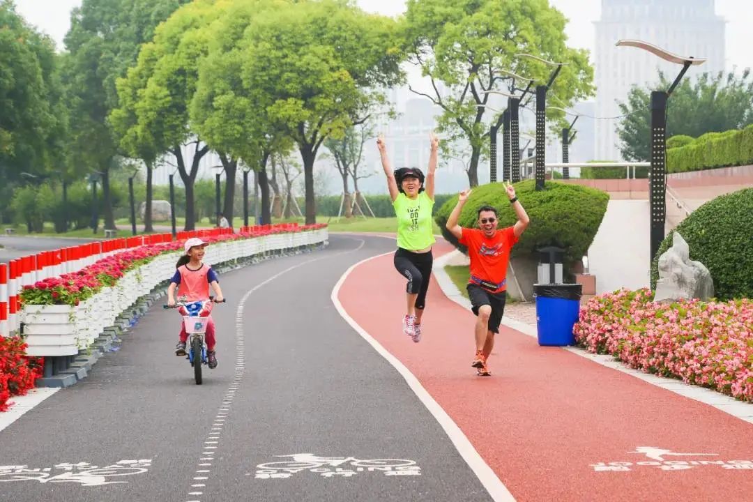 上海浦东滨江骑行路线_上海公路自行车店_上海松江欢乐骑行线