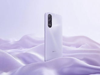 首款由魅族推出的，价格在千元的具备 AI 功能的手机魅蓝 20 正式被发布了，它将会在 7 月 22 日，于线下渠道开展售卖活动 。