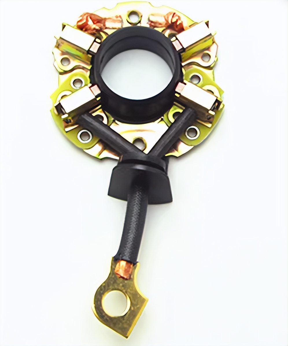 发动机飞轮齿圈_起动机碳刷磨损_车辆启动电瓶故障