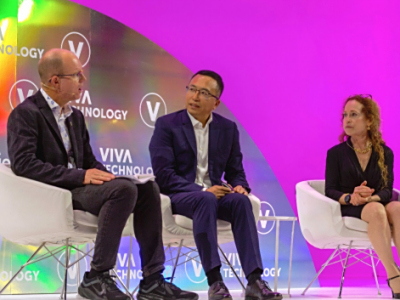 荣耀在欧洲科技盛会VivaTech上进行了亮相,并且宣布了未来生成式AI打算搭载谷歌云这一消息 。